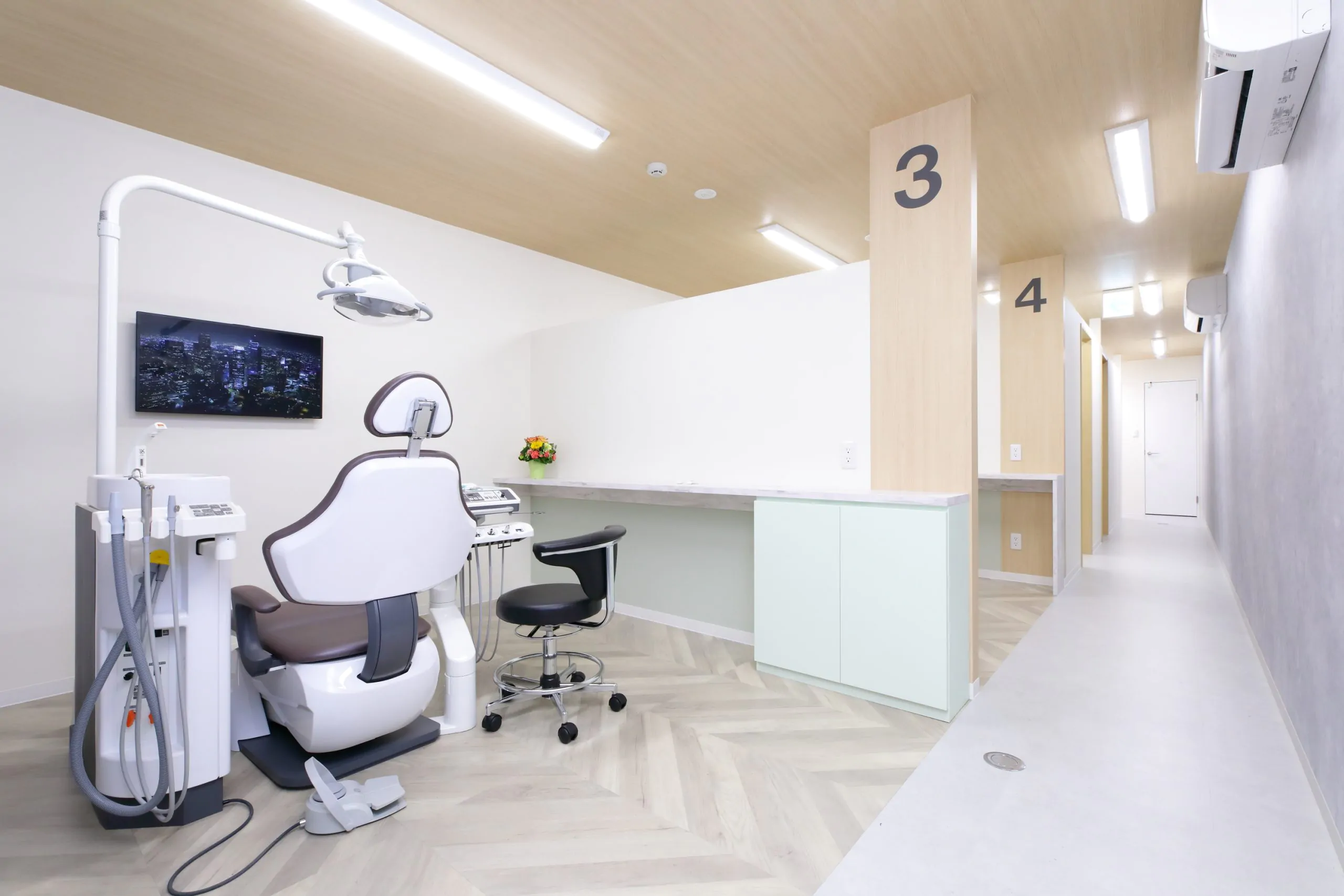 京成曳舟はやし歯科