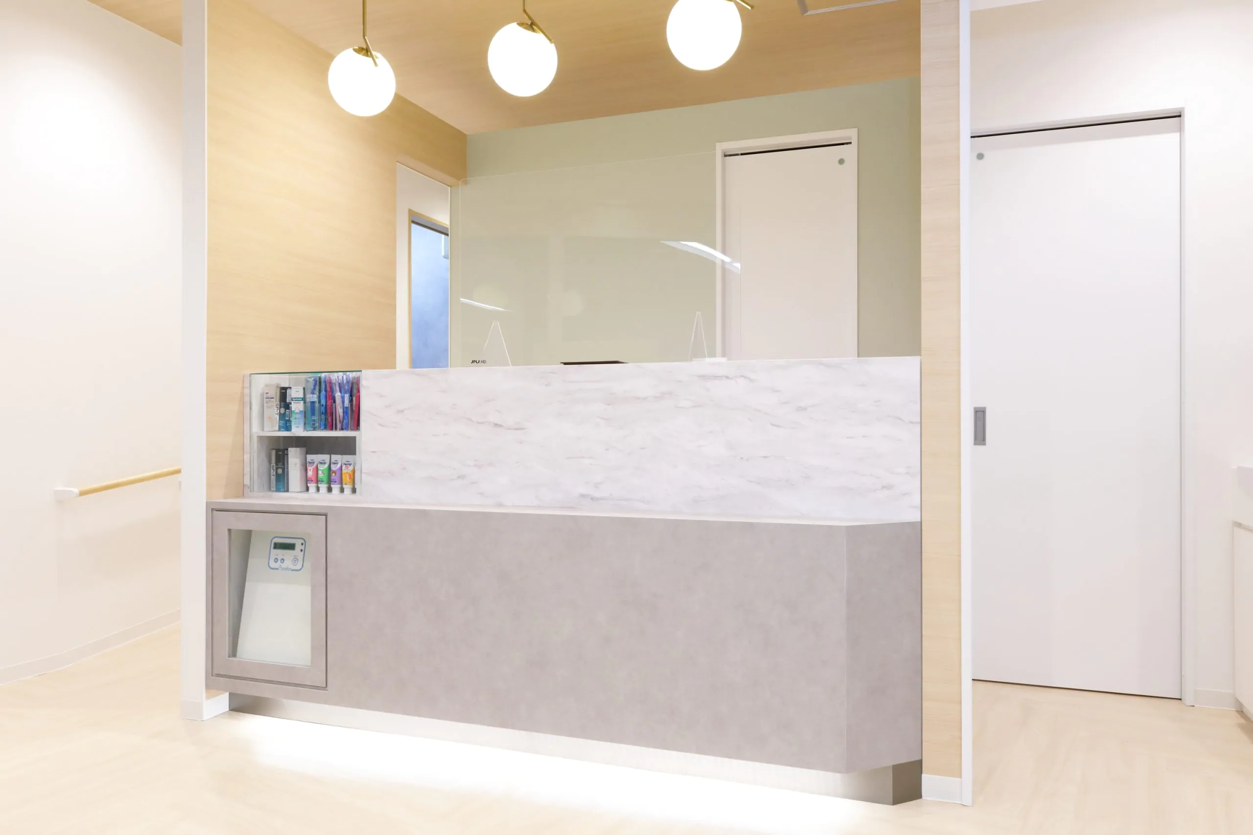 京成曳舟はやし歯科